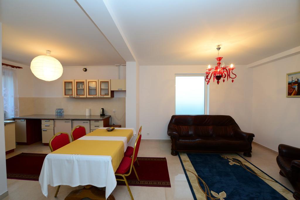 B&B Airport Modlin Новы-Двур-Мазовецкий Номер фото