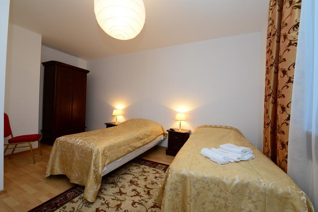 B&B Airport Modlin Новы-Двур-Мазовецкий Номер фото